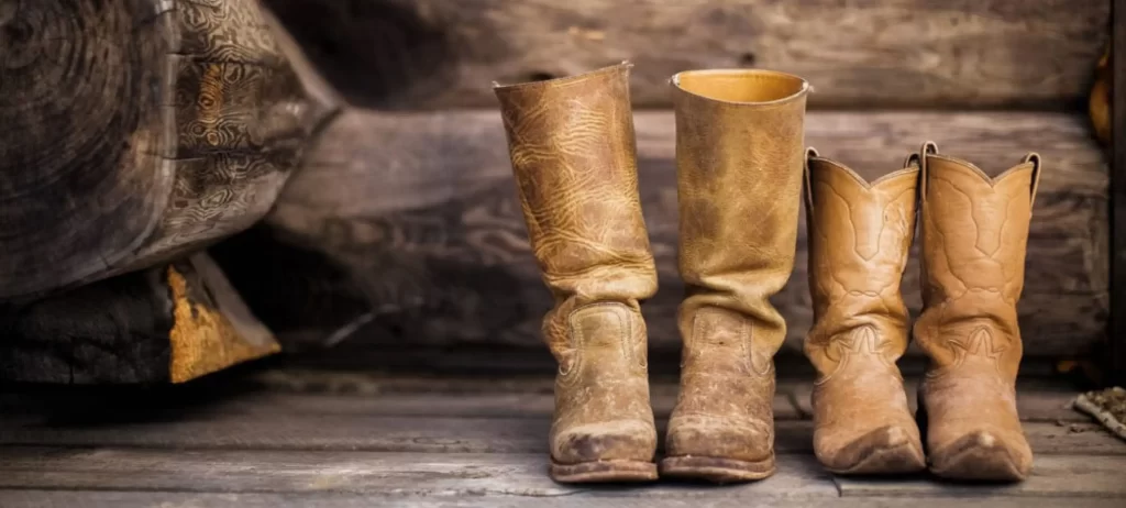 How to Stretch Cowboy Boots